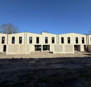 Voorgevel van nieuwbouw woning te Brugge (Assebroek) by Transparant Projects